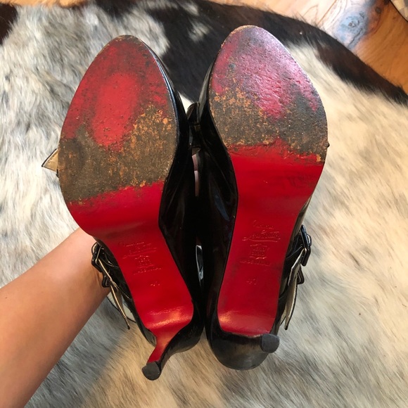Christian Louboutin Black strappy high heel shoe - Picture 12 of 16